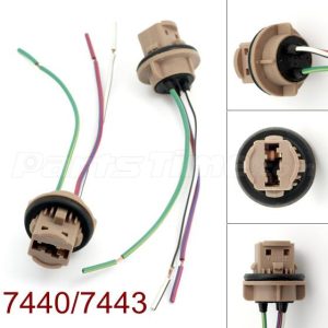 7443 Bulb Socket Brake Turn Signal Light Harness Wire LED Pig Tail Plug