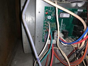 Where to attach the cwire inside Goodman GMP1004 Furnace Home
